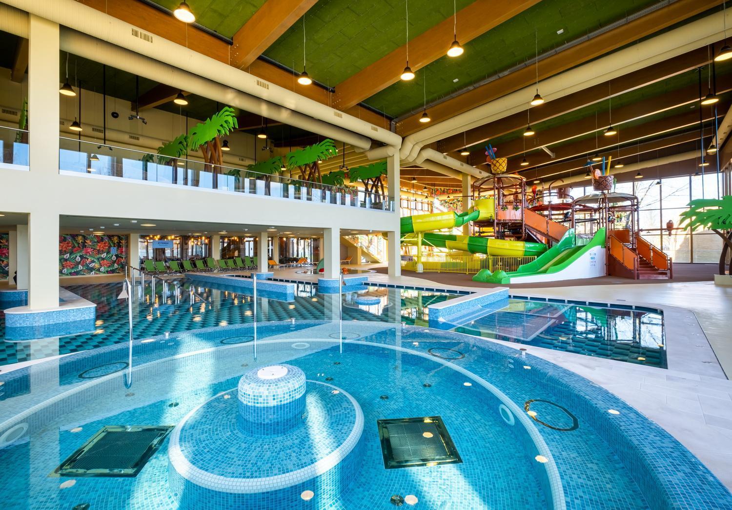 Moevenpick Balaland Resort Lake Balaton Szántód Extérieur photo
